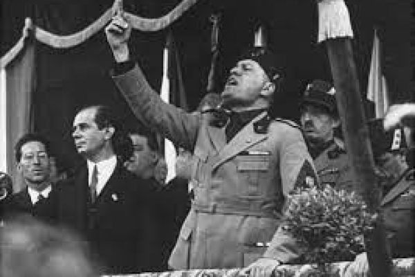 FASCISMO FASCISMO